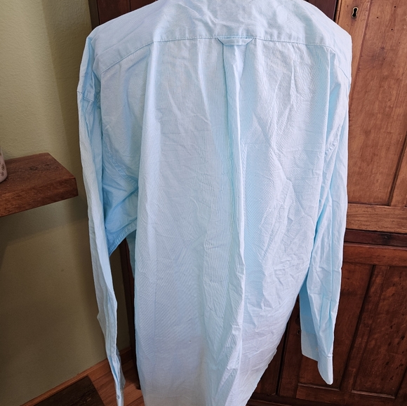 Izod xxl long sleeve button down. - Picture 4 of 9